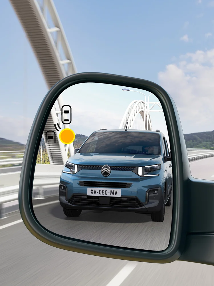 Spiegelansicht Berlingo mit Toter-Winkel-Erkennung verbessert Sicherheit, Sicht, Technologie und selbstbewusste Spurwechsel-Wahrnehmung