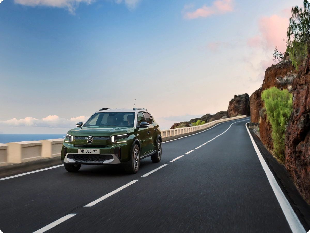 Front driving view of Citroën ë‑C3 Aircross electric SUV showcasing immediate availability for confident, efficient and affordable mobility.