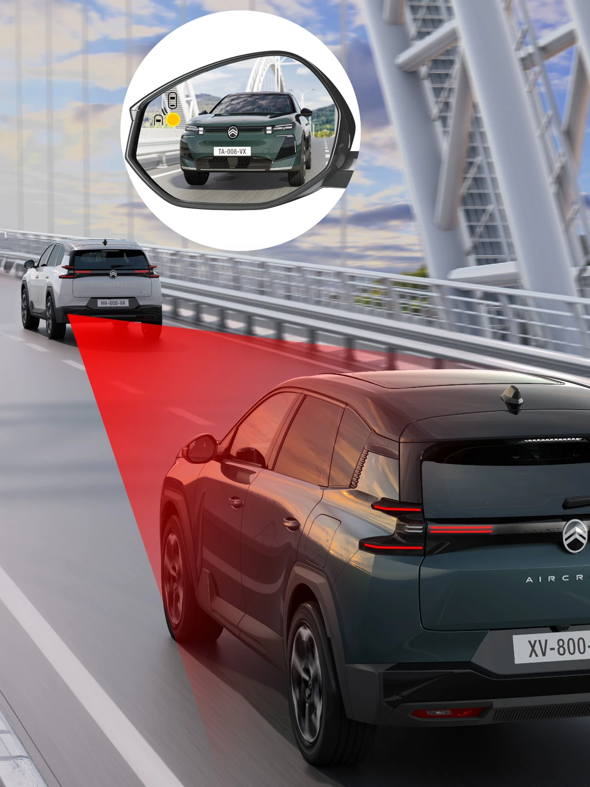 Heckansicht ë-C5 Aircross mit Langstrecken-Totwinkelüberwachung verbessert Sicherheit, Sichtbarkeit, Technologie und selbstbewusstes Fahren