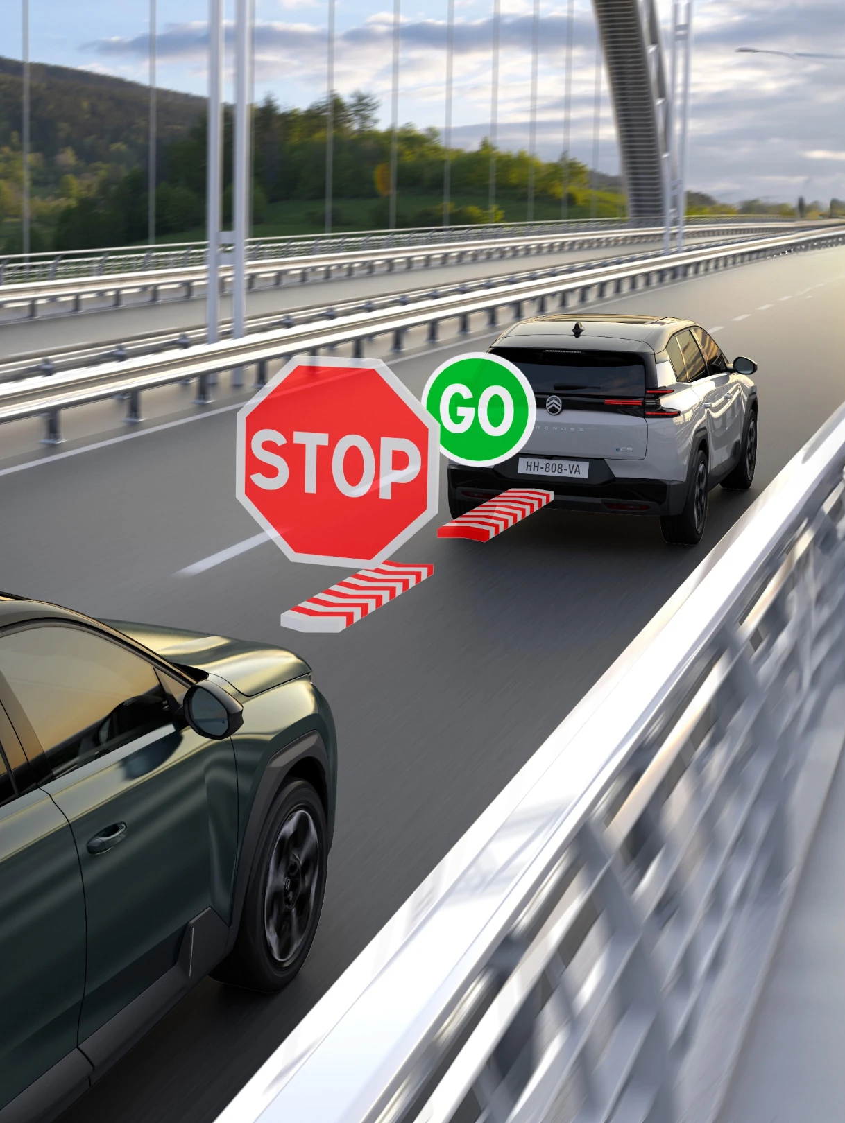 Heck-Seitenansicht ë-C5 Aircross mit adaptiver Geschwindigkeitsregelung Stop & Go verbessert Sicherheit, Technologie und reibungsloseres Fahren