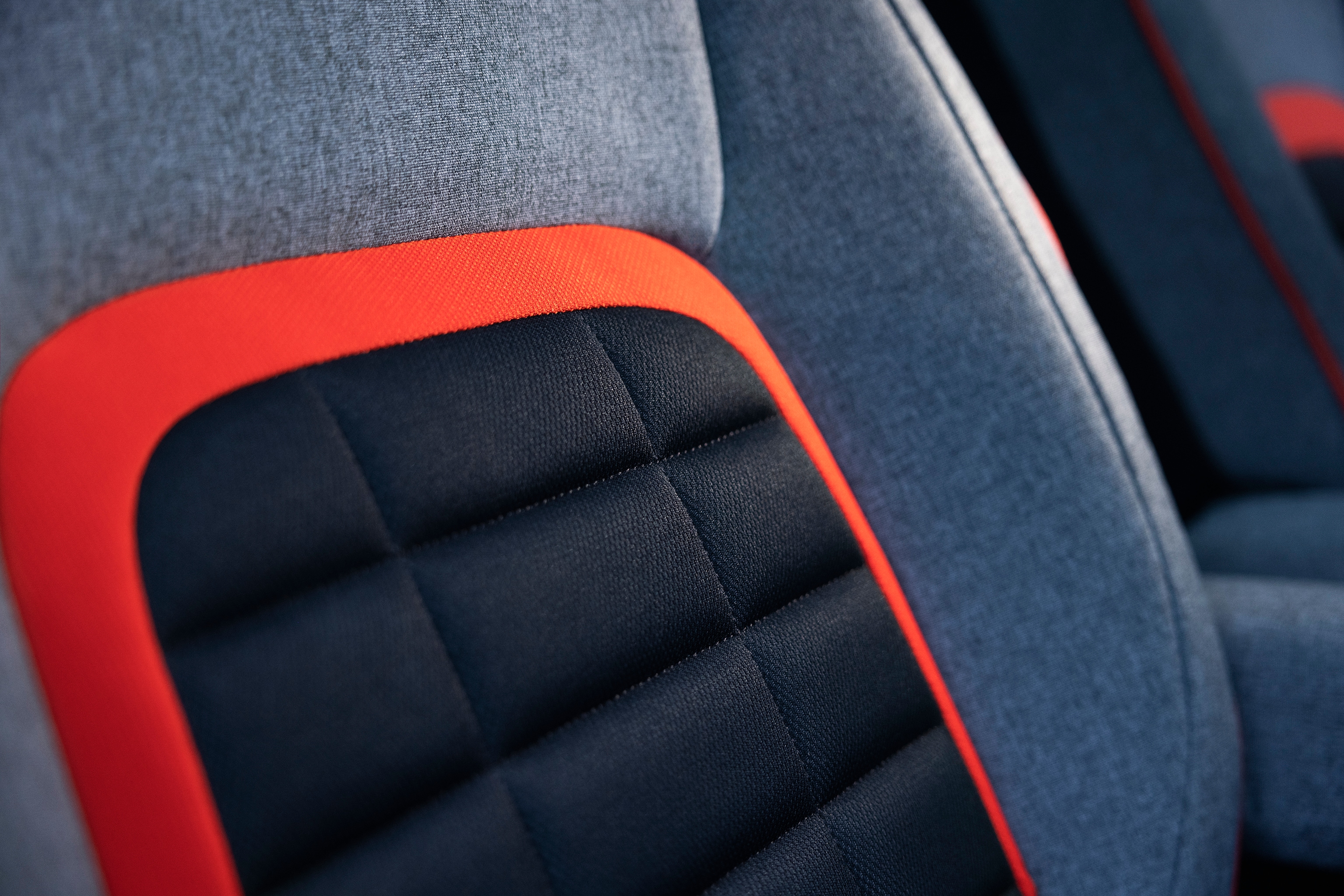 Sitz-Detailansicht Berlingo zeigt Advanced Comfort Polsterung, Unterstützung, Design und erhöhten Bordkomfort